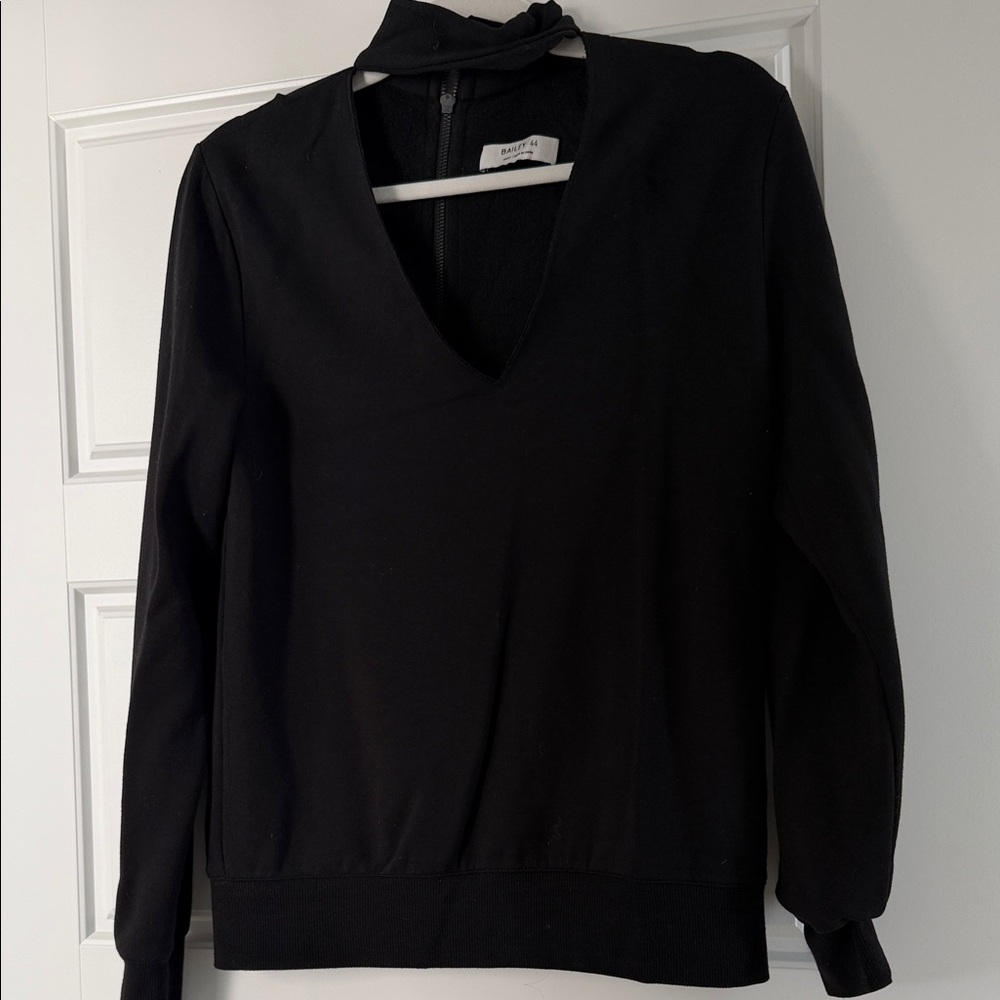 Bailey 44 Classic Black V-Neck Sweaters